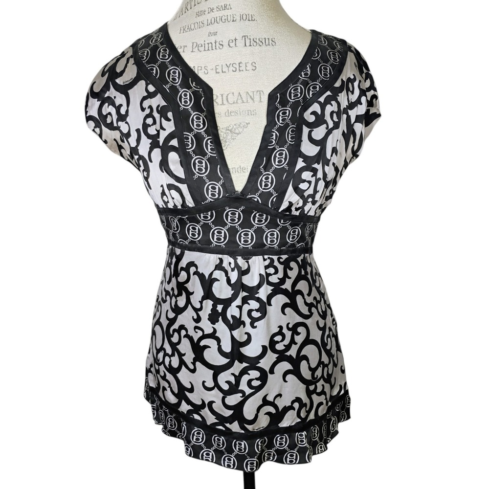 BEBE Y2K Silk Babydoll Top Womens Medium Black Gray Logo Monogram Vneck Bratz